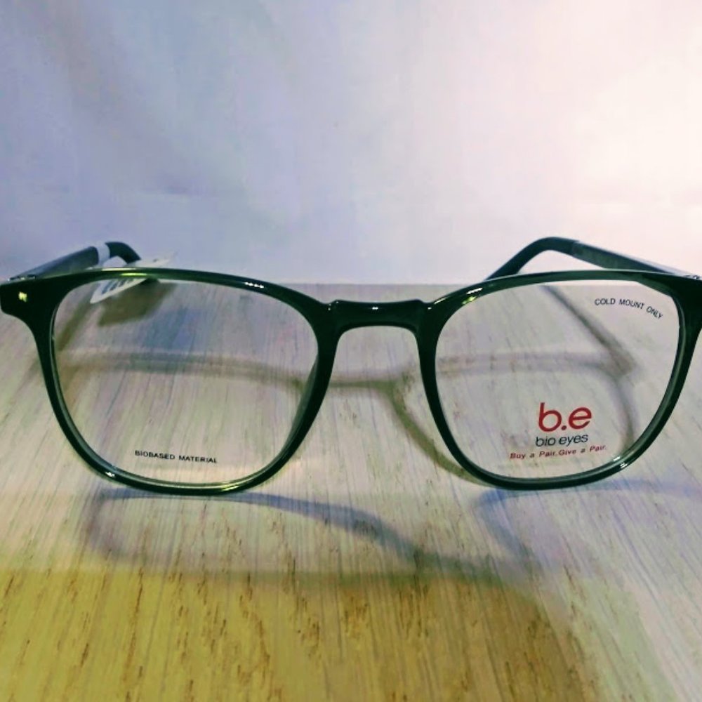 B.E. Bio Eyes Daisy Green Eyeglasses - NWT